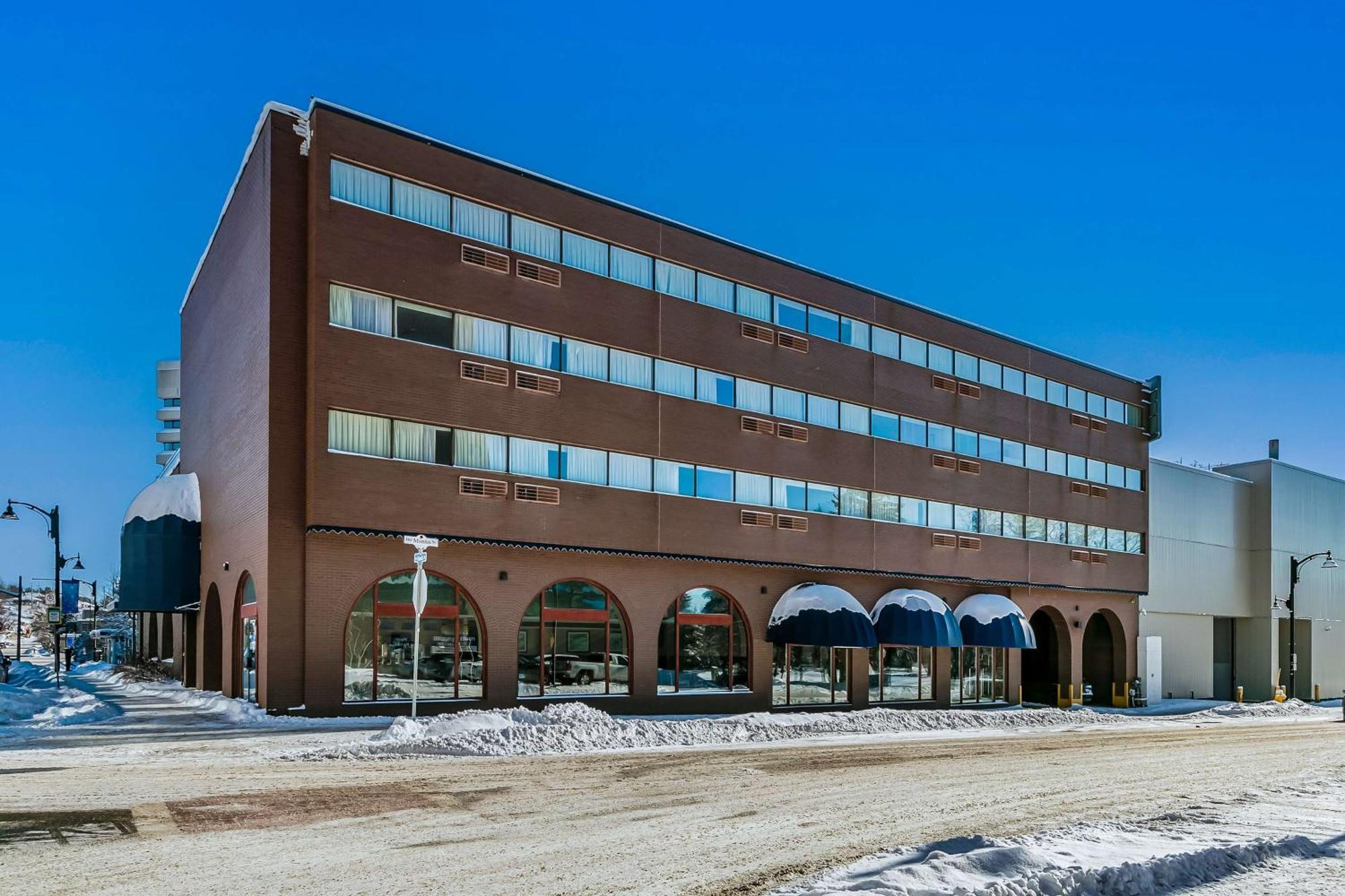Best Western Downtown Sudbury Bagian luar foto