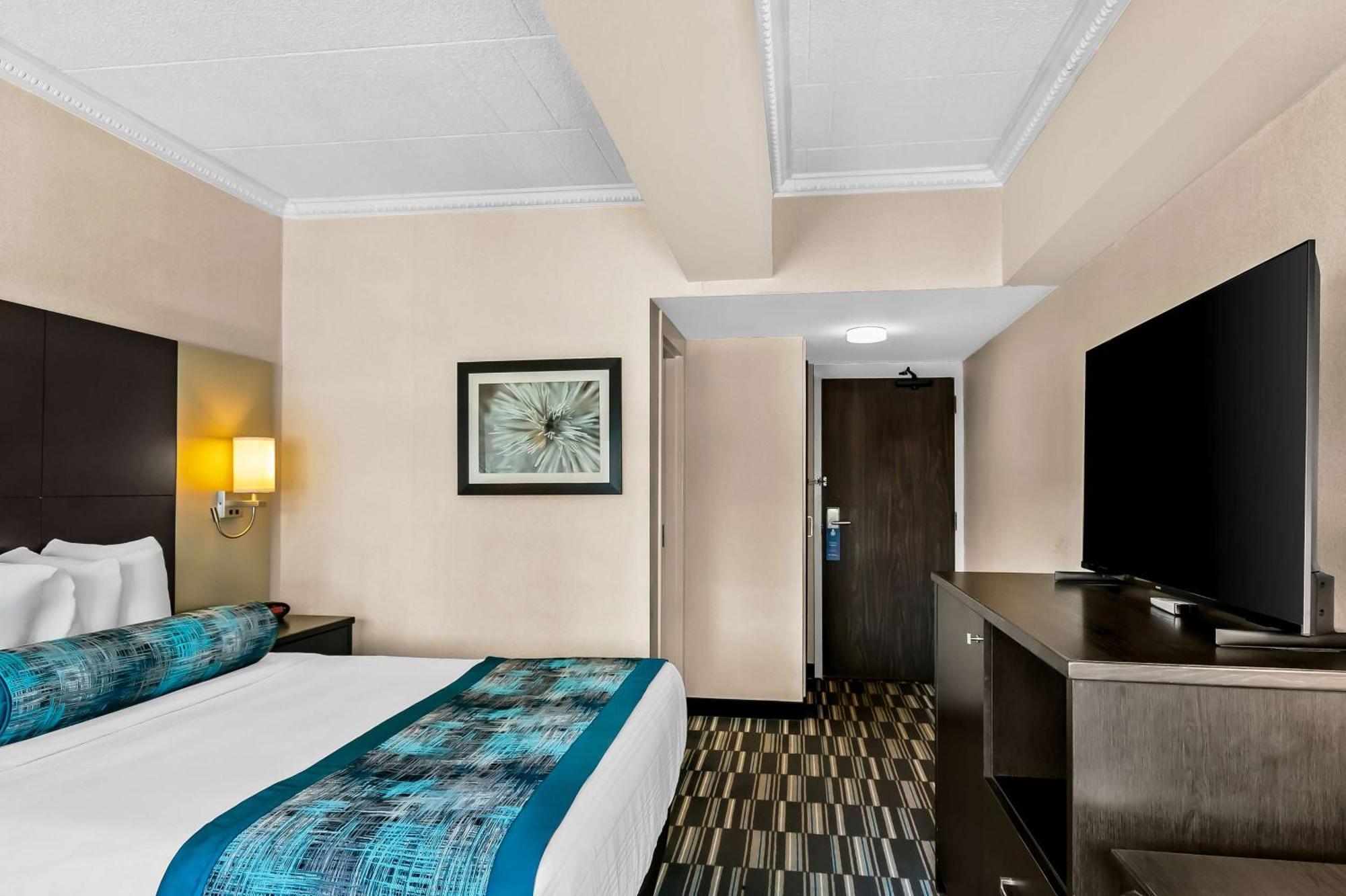 Best Western Downtown Sudbury Bagian luar foto